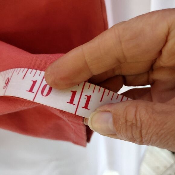 Gloria Vanderbilt shorts  - Picture 4 of 7